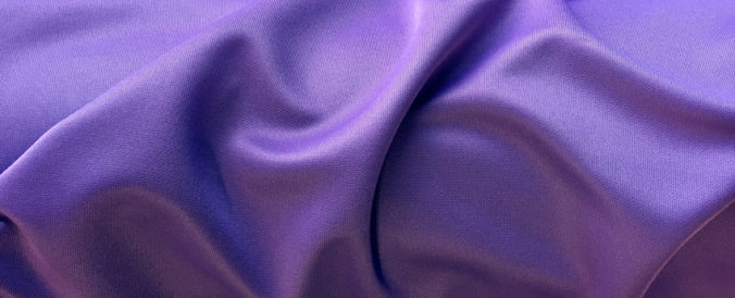 Akustikstoff in Perlviolett: Die Farbe des Jahres 2018 als Lautsprecherstoff - Acoustic Fabric in Lavender from Akustikstoff.com: The colour of the year 2018 available as speaker fabric