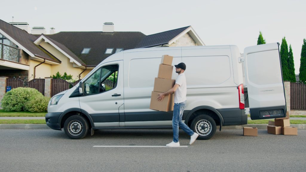 Parcel service drivers are often overworked nowadays. Help them deliver your Akustikstoff.com order smoothly. 